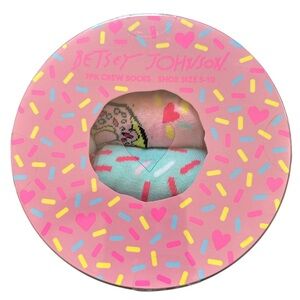 Betsy Johnson Sweet Treats Donut Crew Socks Women’s Gift Set 7 Socks New in Box